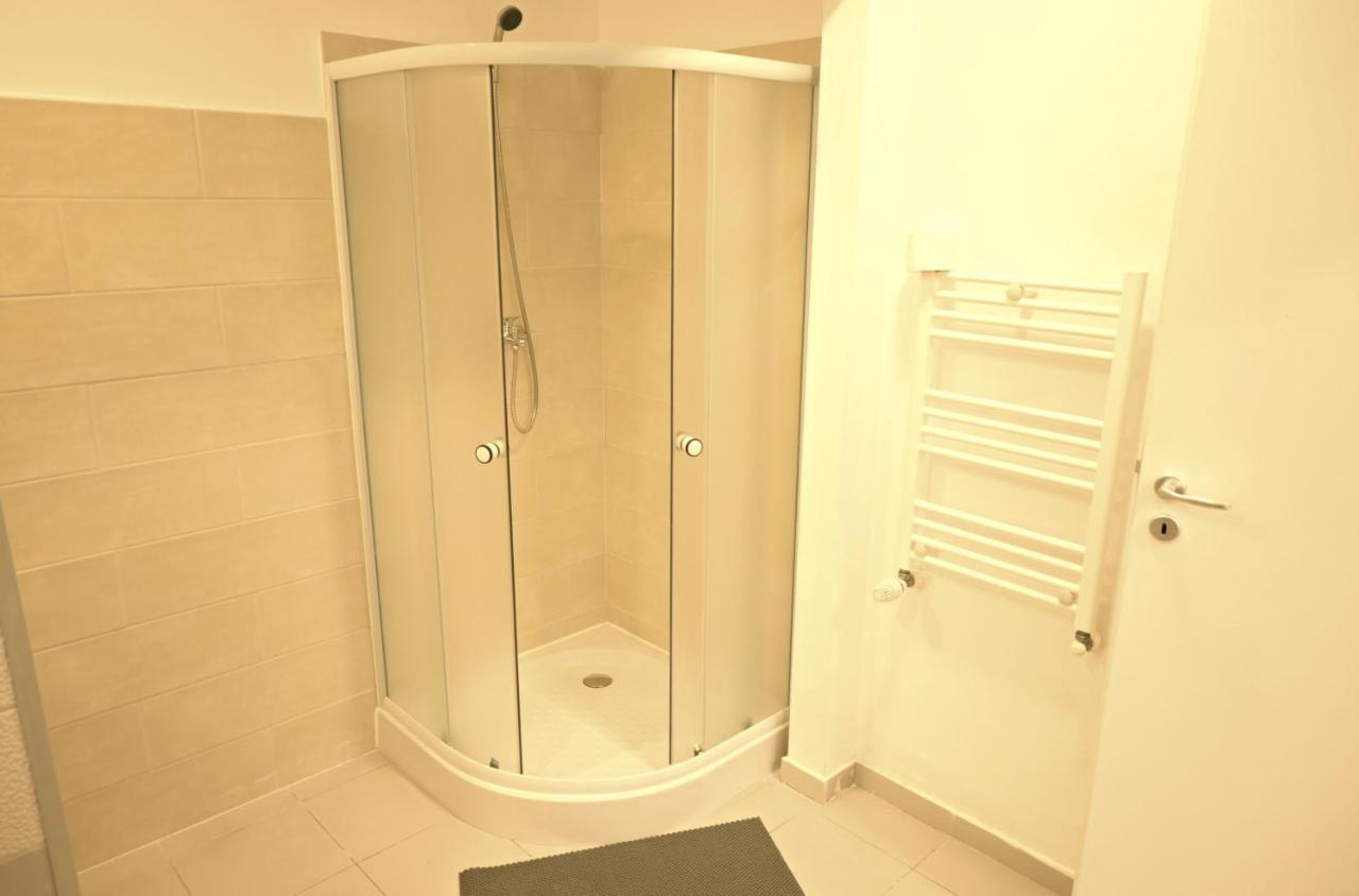 אוטופן Luana Airport Apartments #4 מראה חיצוני תמונה