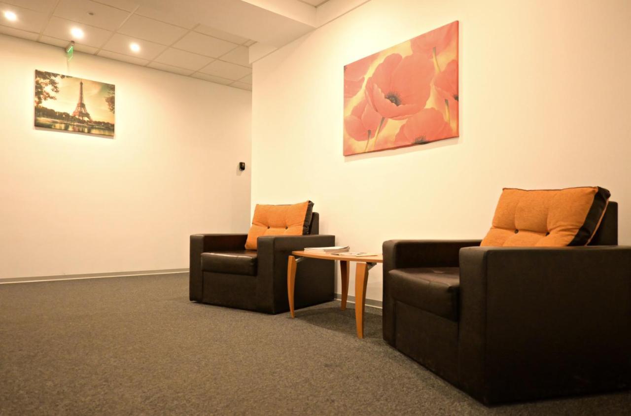 אוטופן Luana Airport Apartments #4 מראה חיצוני תמונה